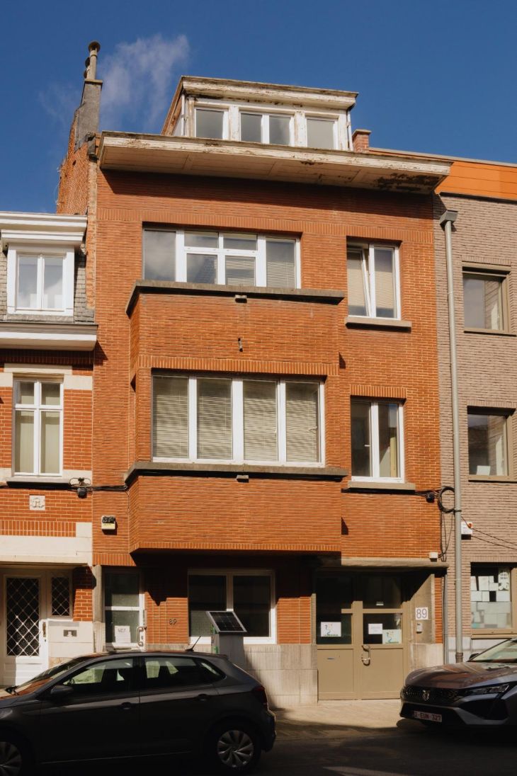 We found a house! We found a house!